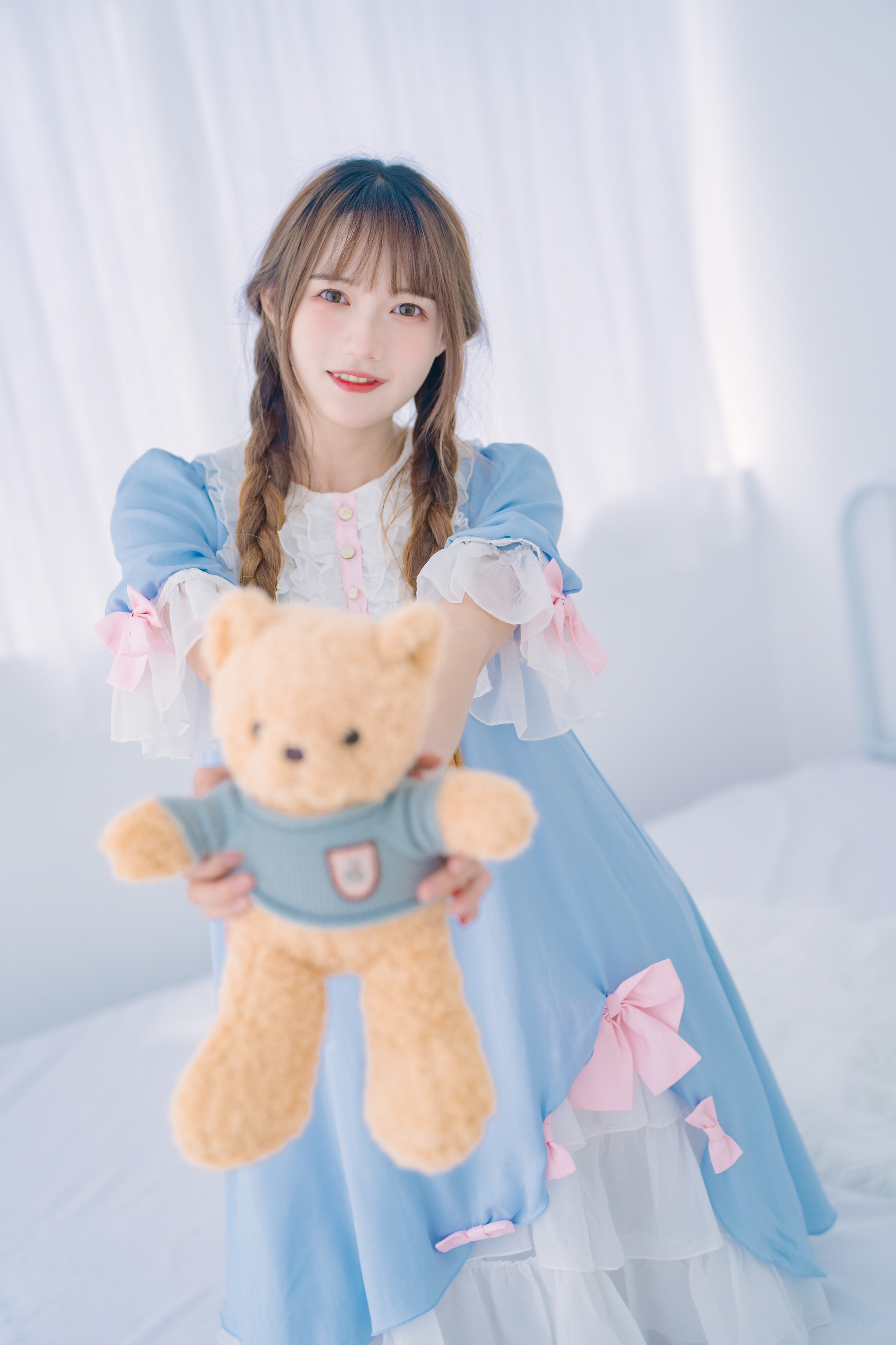 图片[1]-兔子Zzz不吃胡萝卜 – NO.087 纯白色可爱 [31P]-XikXak
